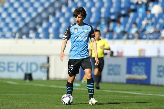 胡金秋18+10广厦胜四川 廖三宁16分北控胜天津