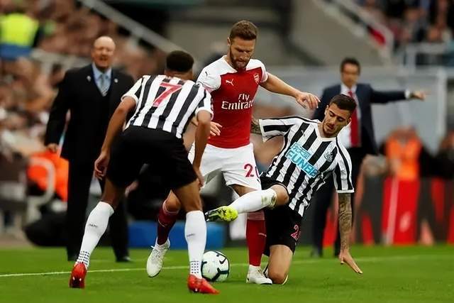 英超-B费破门加纳乔建功 曼联3-0莱斯特城